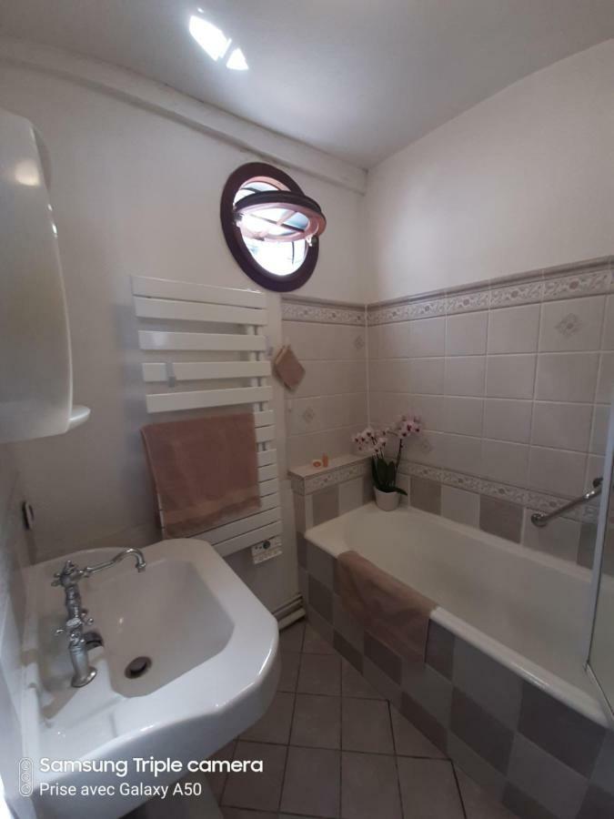 Ancre Marine Apartment Honfleur Exterior photo